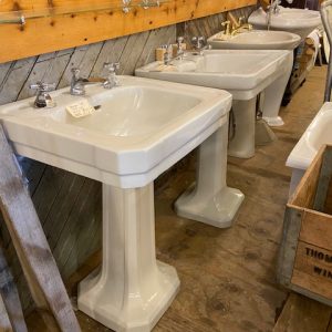 Pedestal Bathroom Sinks