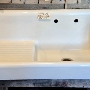 Right Corner skirted Farmhouse sink